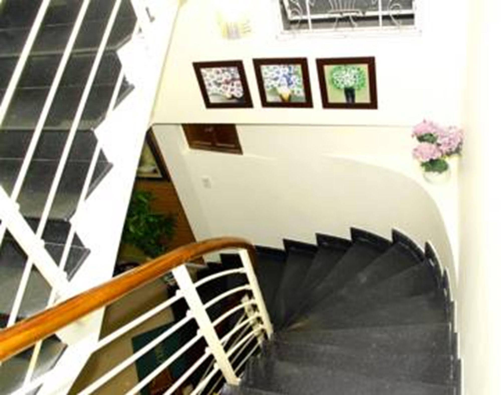 Amigo Hue Hotel Екстер'єр фото